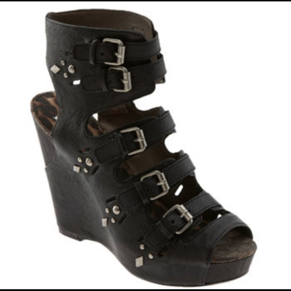 Sam Edelman Kinley cut out studded wedge